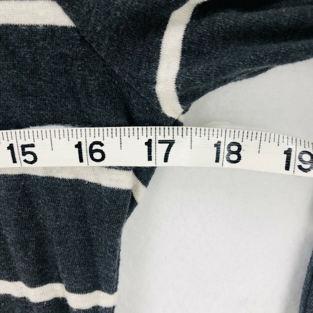 Hollister Sweater Knit Top XS Gray Y2K White Stripes Shirt Long Sleeves Soft - Picture 8 of 11